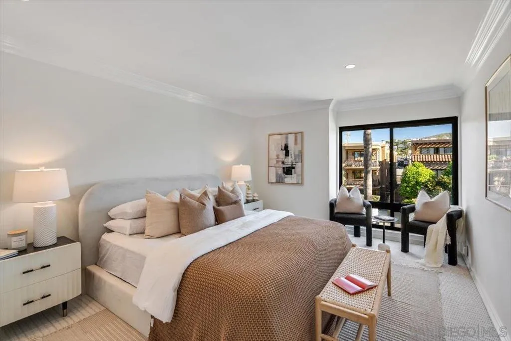 7550 Eads Ave 209, La Jolla, California 92037 home-pic-14